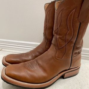 Rios of Mercedes boots 12D